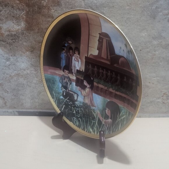 Enesco Precious Moments The Baby Moses Decorative Plate The Hamilton Collection - Picture 12 of 12
